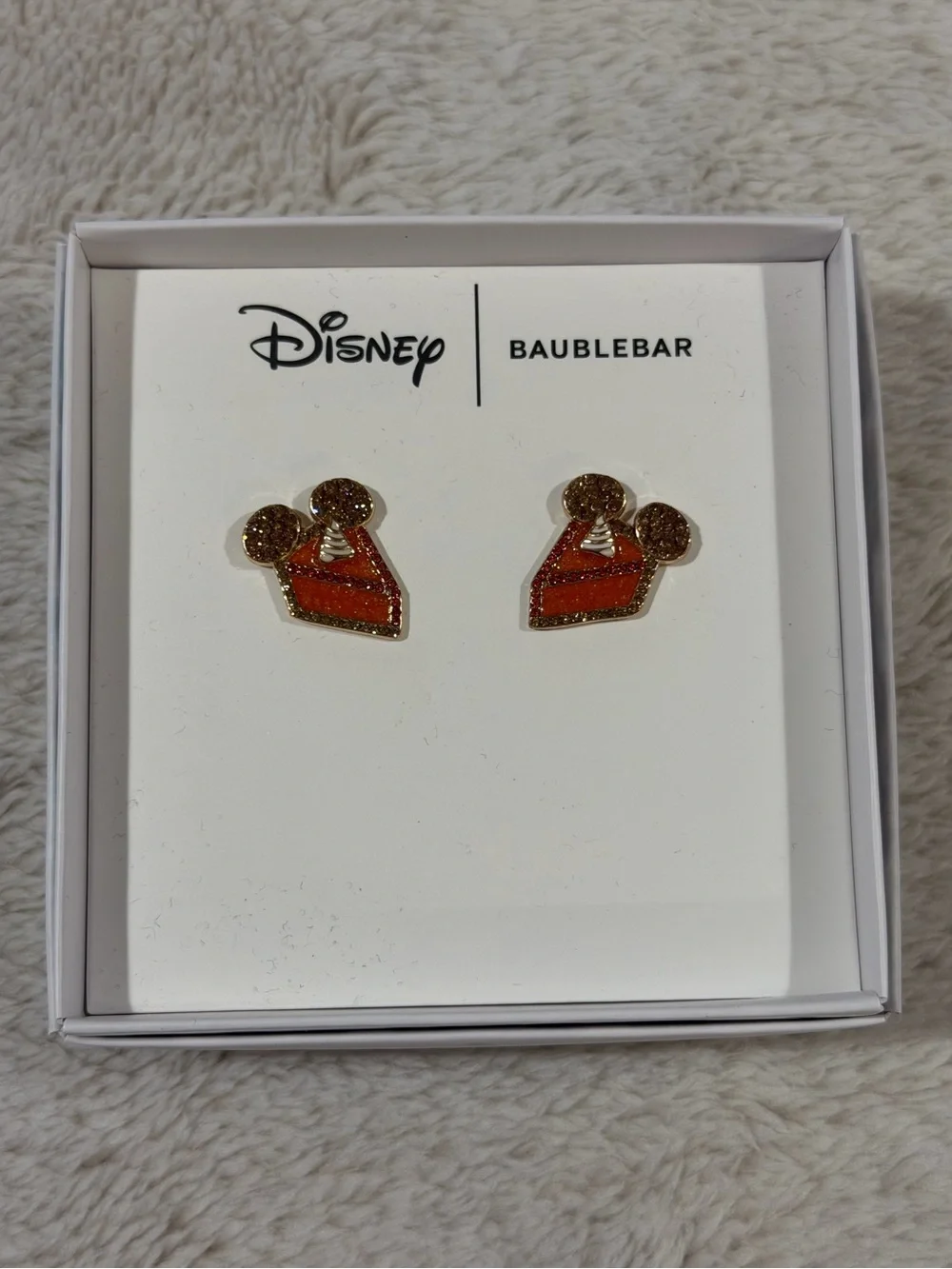 NWT baublebar disney mickey mouse pumpkin pie earrings